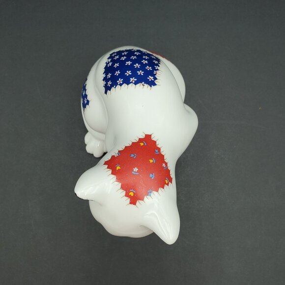 Patchwork Cat Ceramic Figurine White Cat Statue with Blue & Red Patches - Picture 6 of 8